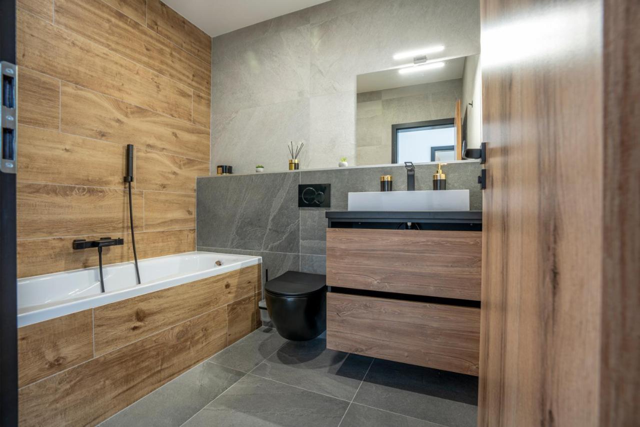 Lazenske Apartmany นาคอด ภายนอก รูปภาพ
